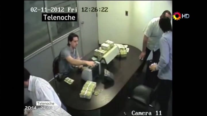 Pérez Gadín contando millones en La Rosadita