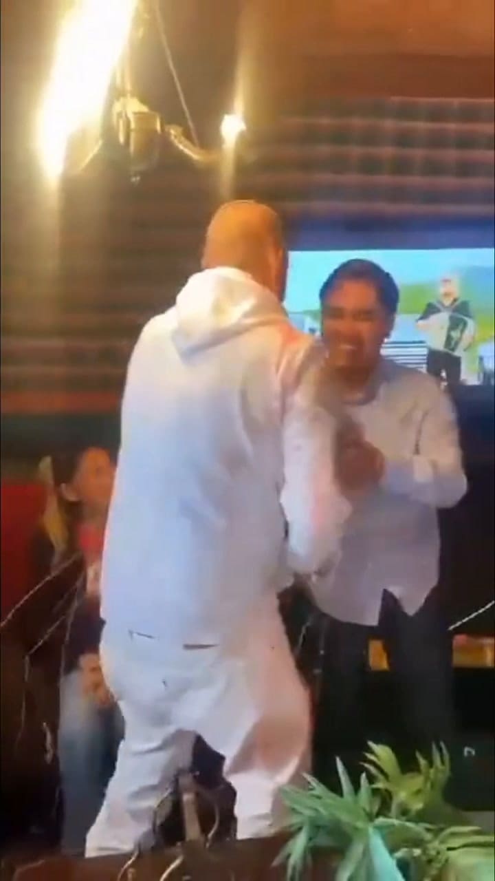 Vive en EE.UU. desde hace 15 años y recibió la green card