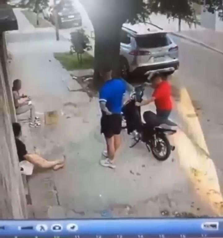 Asesinaron a sangre fría a un policía para robarle su moto en San Martín