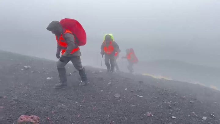 La difícil búsqueda de un turista argentino en un volcán de Chile