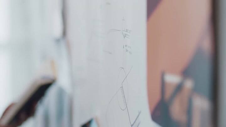 Cómo es la HP Spectre Folio, enfundada en cuero - Fuente: YouTube