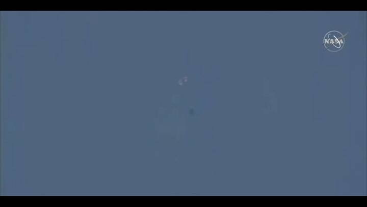 Lanzamiento de la primera misión tripulada de