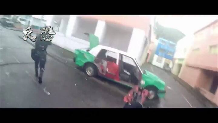 China muestra su poderío militar para advertir a Hong Kong que concluya con las protestas