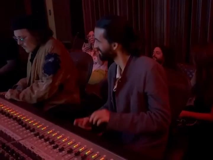 Franco Yan mostró cómo fue su encuentro con Johnny Depp