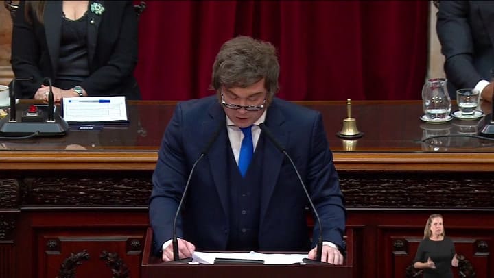 El cruce entre Javier Milei y el bloque de la oposición presente en la apertura de sesiones ordinarias