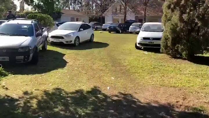 Video 1: Detuvieron a 150 personas en una fiesta clandestina en González Catán