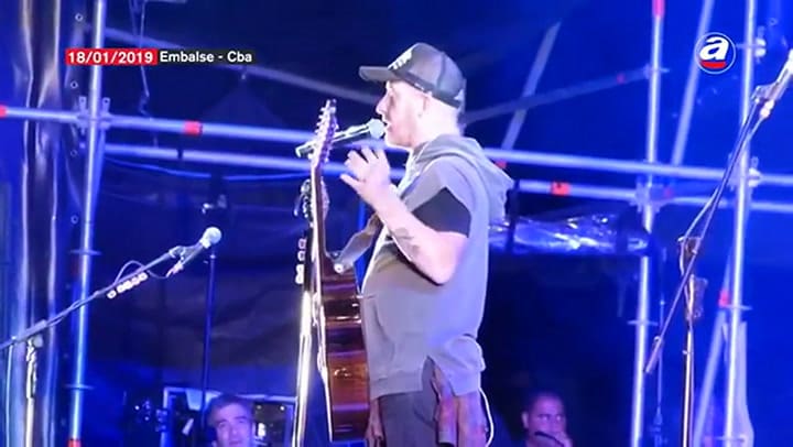 Las polémicas frases del cantante de La Beriso en un show en Embalse - Fuente: YouTube