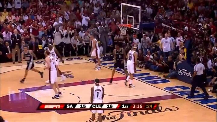 27 puntos de Manu contra Cleveland Cavaliers - Fuente: YouTube