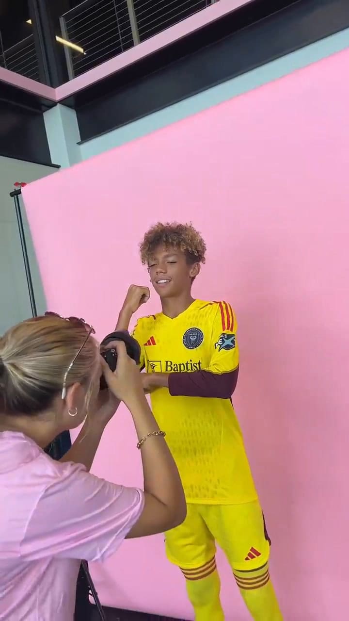El video completo de la sesión de fotos de Inter Miami en la que participó Thiago Messi