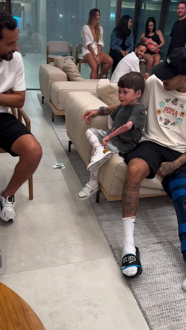 La mamá de Guilherme filmó el momento emocionada