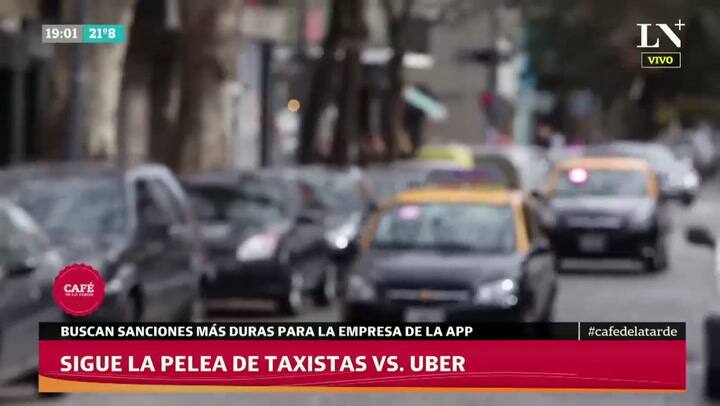 Sigue la pelea de taxis vs. Uber
