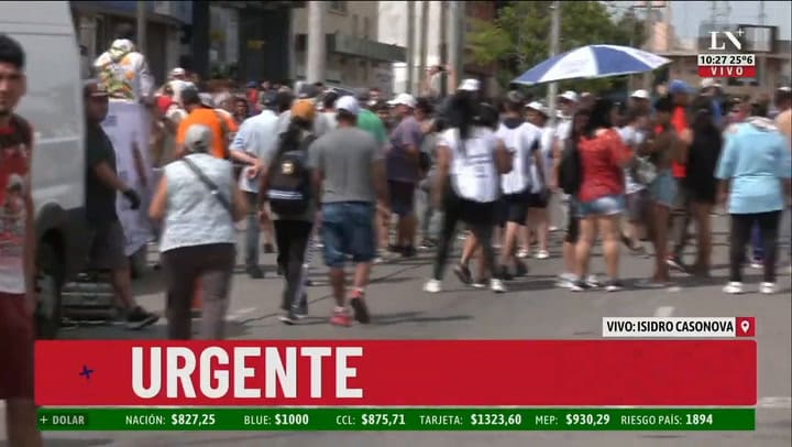 Organizaciones sociales cortan la Ruta 3; reclamo contra el DNU