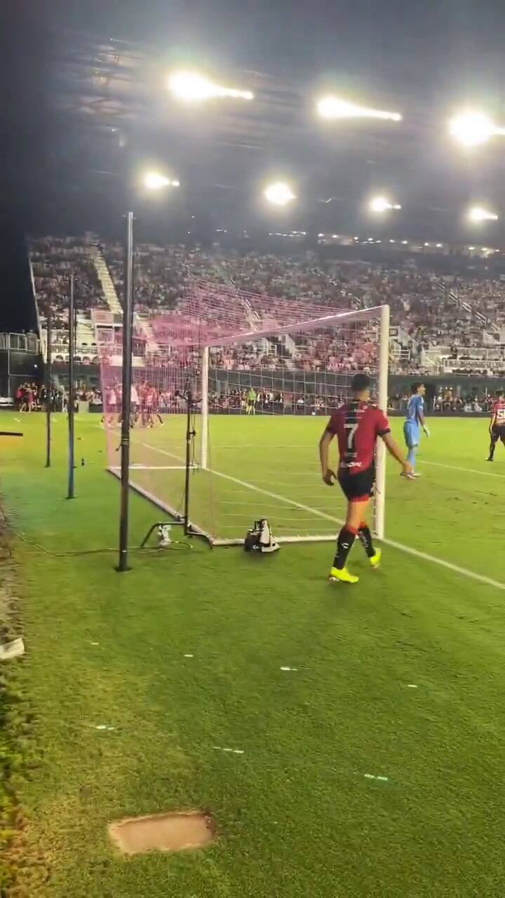 El festejo de Matías Cóccaro que enojó a Messi
