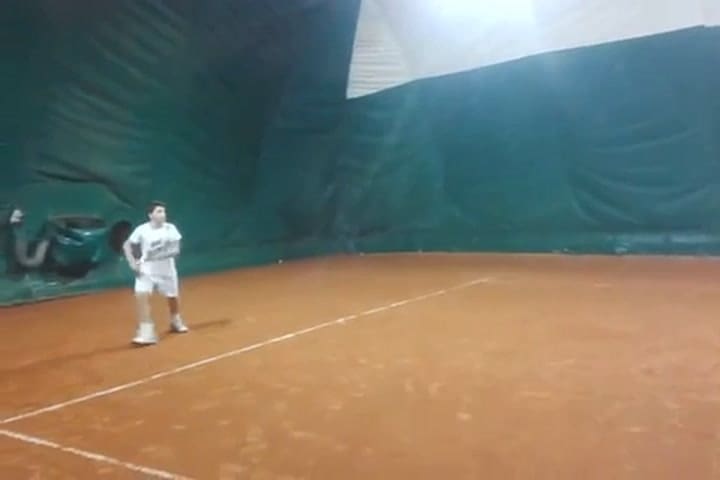 Luca Nardi, el joven tenista italiano que sorprendió y eliminó a Djokovic de Indian Wells