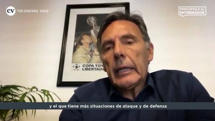 Miguel Angel Russo: ¿Qué características debe tener un volante intermedio en su equipo?
