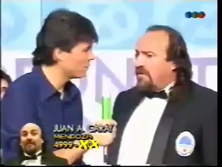 Cacho Garay deslumbró en el show del chiste