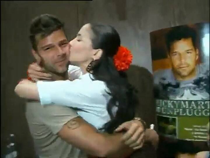 El beso entre Ricky Martin y Natalia Oreiro