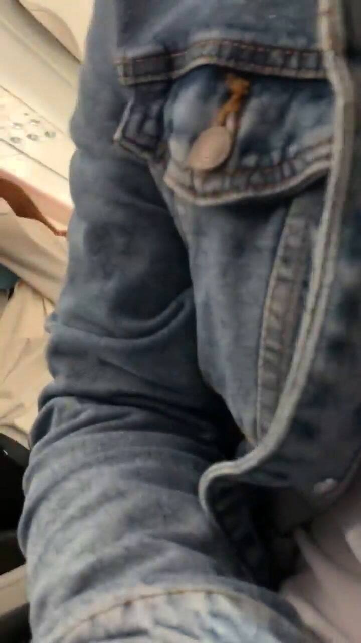 Pasajeros graban el tenso aterrizaje de emergencia en Bogotá tras un fallo en el motor