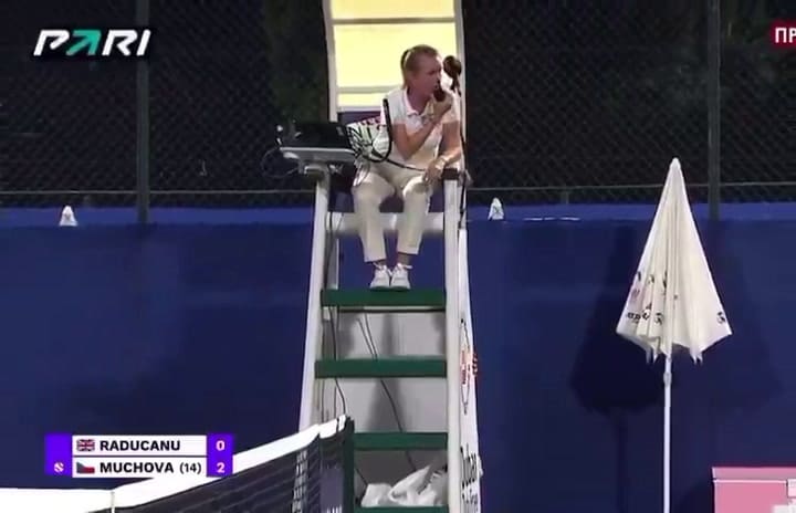 El mal momento de Emma Raducanu en Dubai