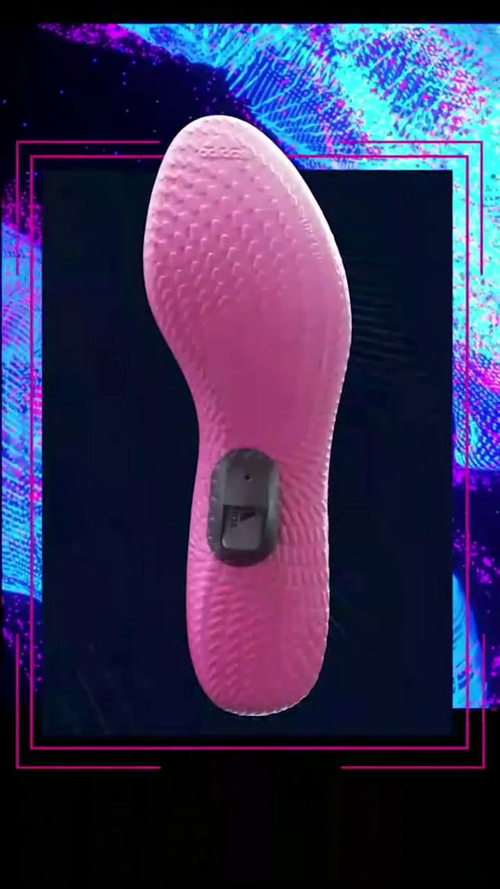 FIFA Mobile: un chip une el fútbol real con el virtual