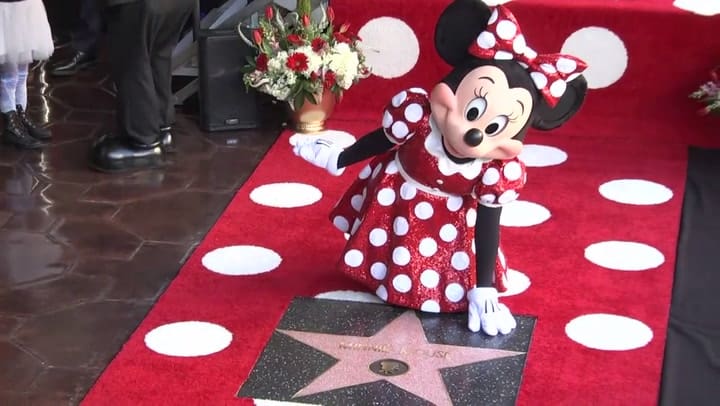 Minnie finalmente tiene su estrella en Hollywood, 40 años después que Mickey