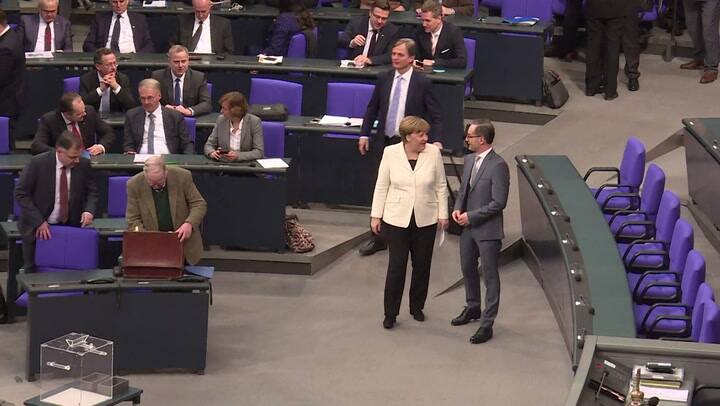 Merkel fue electa canciller para un difícil cuarto mandato