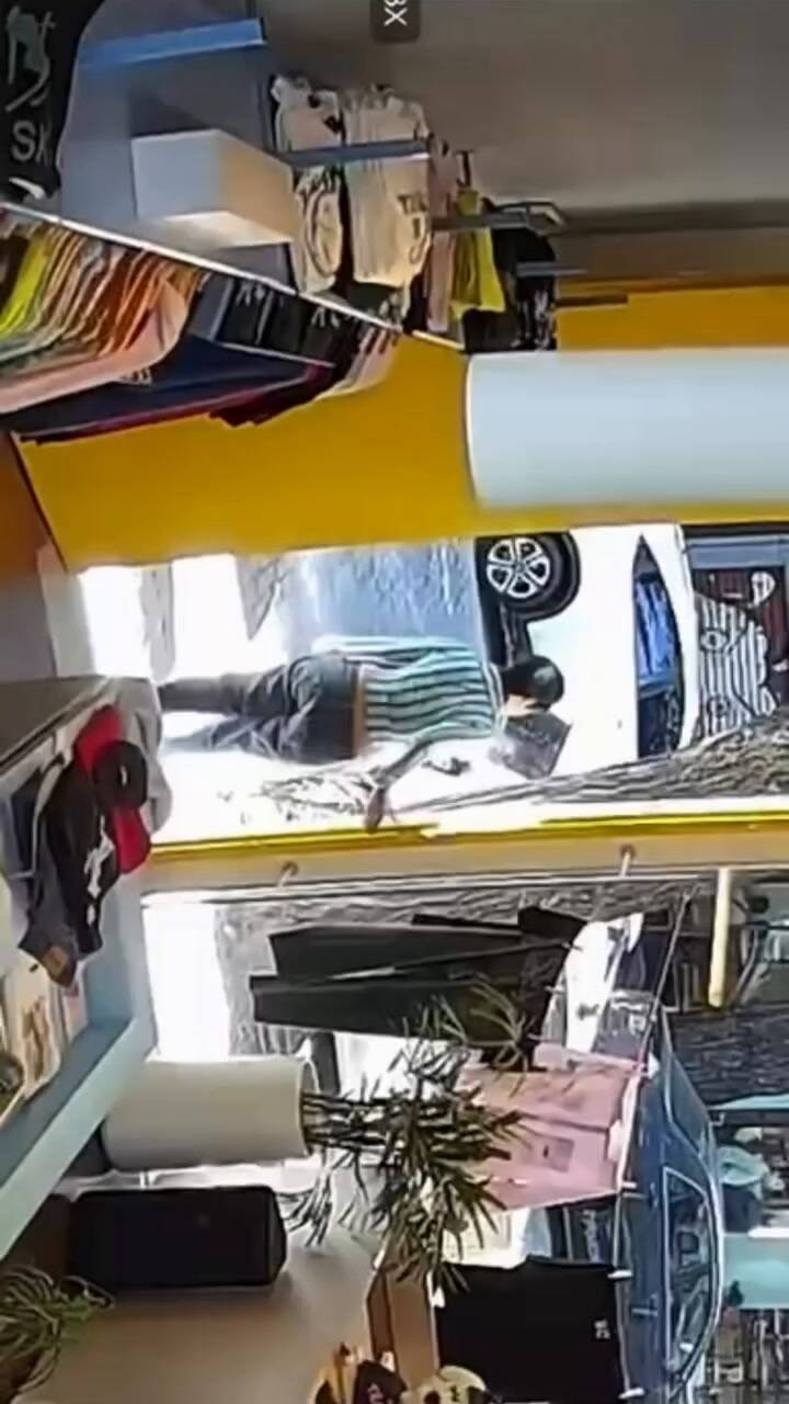 Así fue el robo que sufrió Nacho Elizalde en Palermo