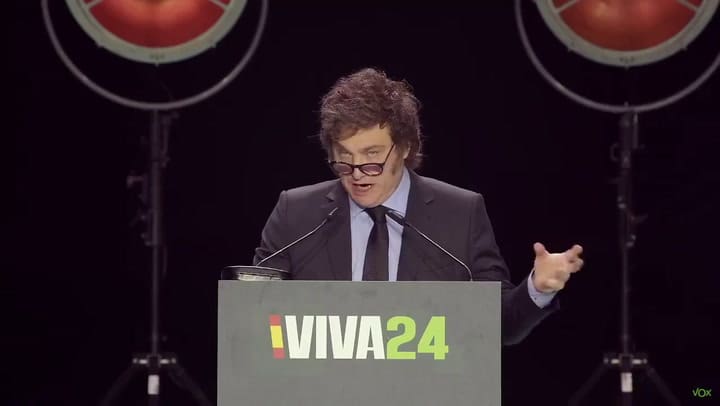 La crítica de Milei a Pedro Sánchez y su esposa