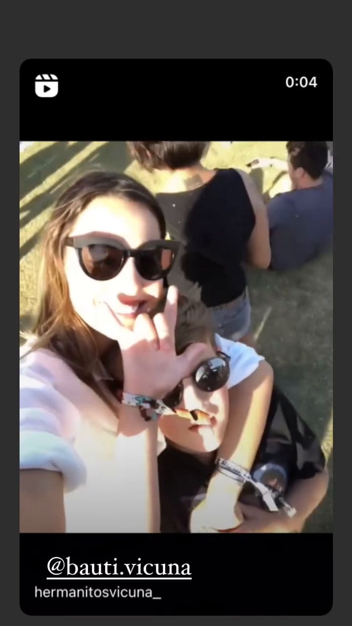 El saludo de los fans de Pampita a Bautista Vicuña