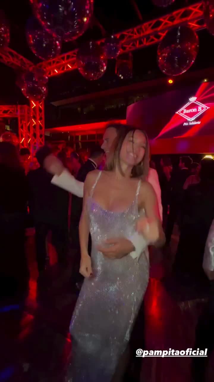 Pampita se robó todas las miradas con su nuevo cabello