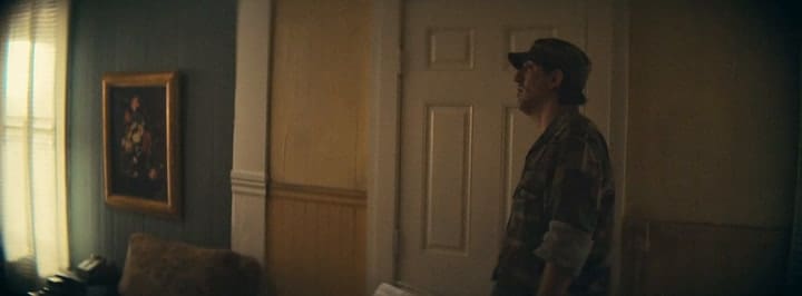 Christina Aguilera - “No es que te extrañe”