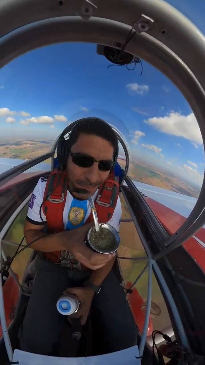 No es la primera vez que realiza la maniobra en el aire