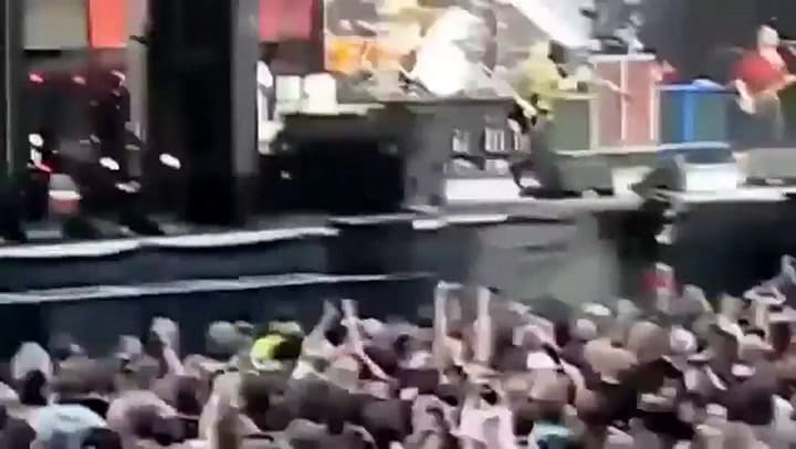 La caída de David Grohl - Fuente: YouTube