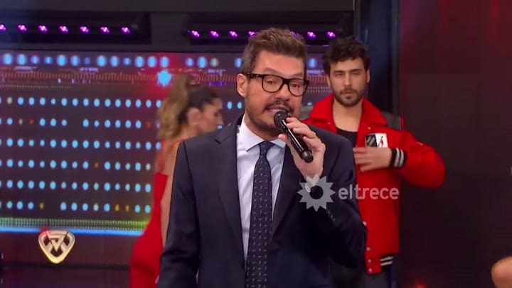 Agustín Barajas y Loli Ruiz bailaron todos los hits de Chayanne y Ricky Martin en su duelo