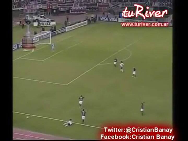 La expulsión Mascherano | River - Corinthians | Libertadores 2006 - Fuente: Youtube