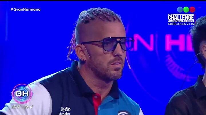 Me banqué un montón de situaciones con vos', fuerte cruce entre Juan y Alfa en vivo