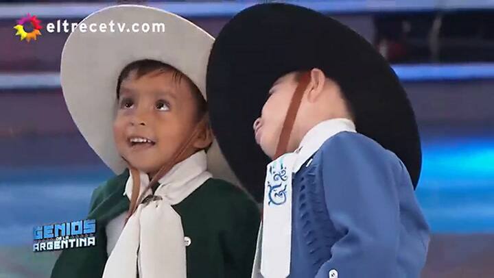 El zapateo de los pequeños gauchos