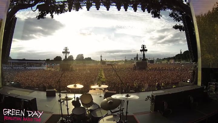 El emocionante momento en el que 65 mil voces entonan un clásico de Queen