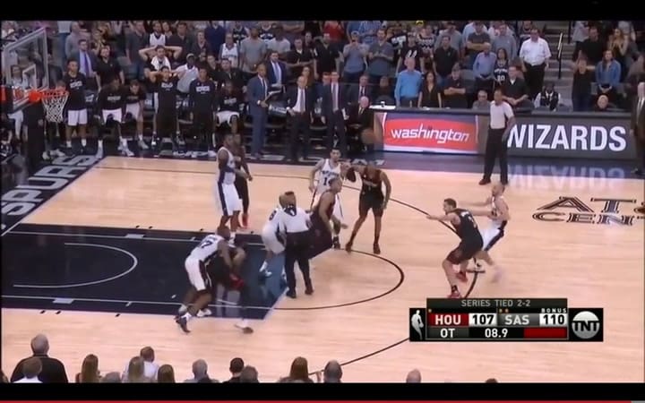 La tapa a James Harden