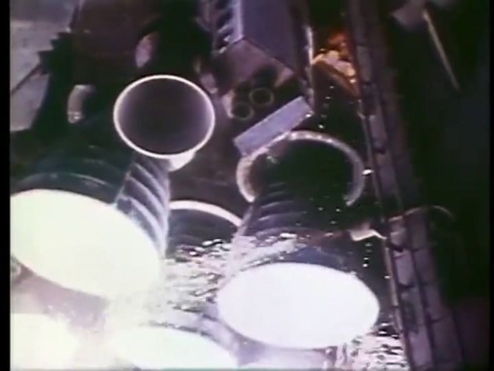 El primer viaje espacial de Jon