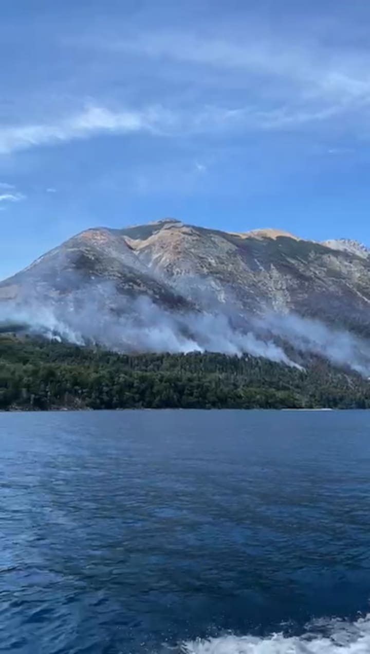 Incendio en el parque Nahuel Huapi