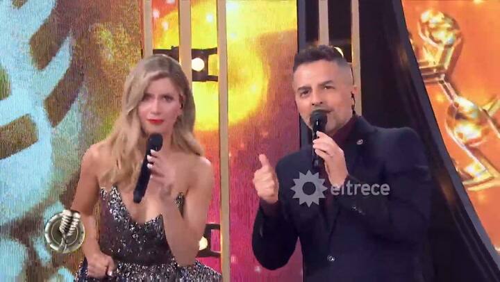 Cantando 2020. El homenaje de Melina de Piano y Alex Caniggia al 'Potro' Rodrigo - Fuente: eltrece