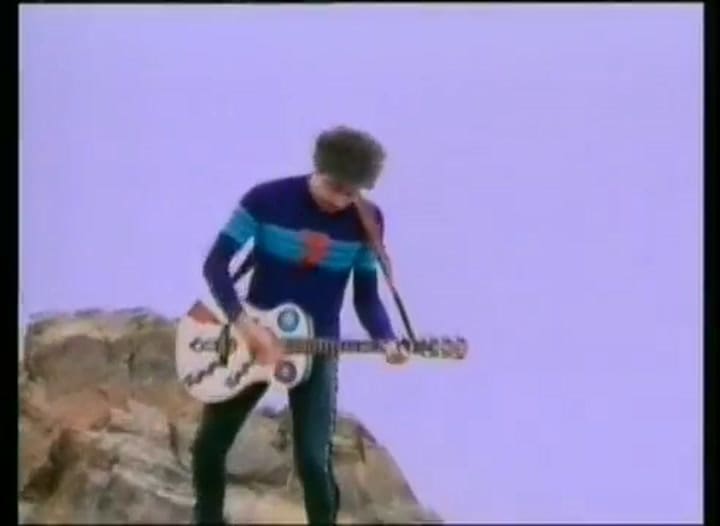 Gustavo Cerati - Te Llevo Para Que Me Lleves (Official Video)