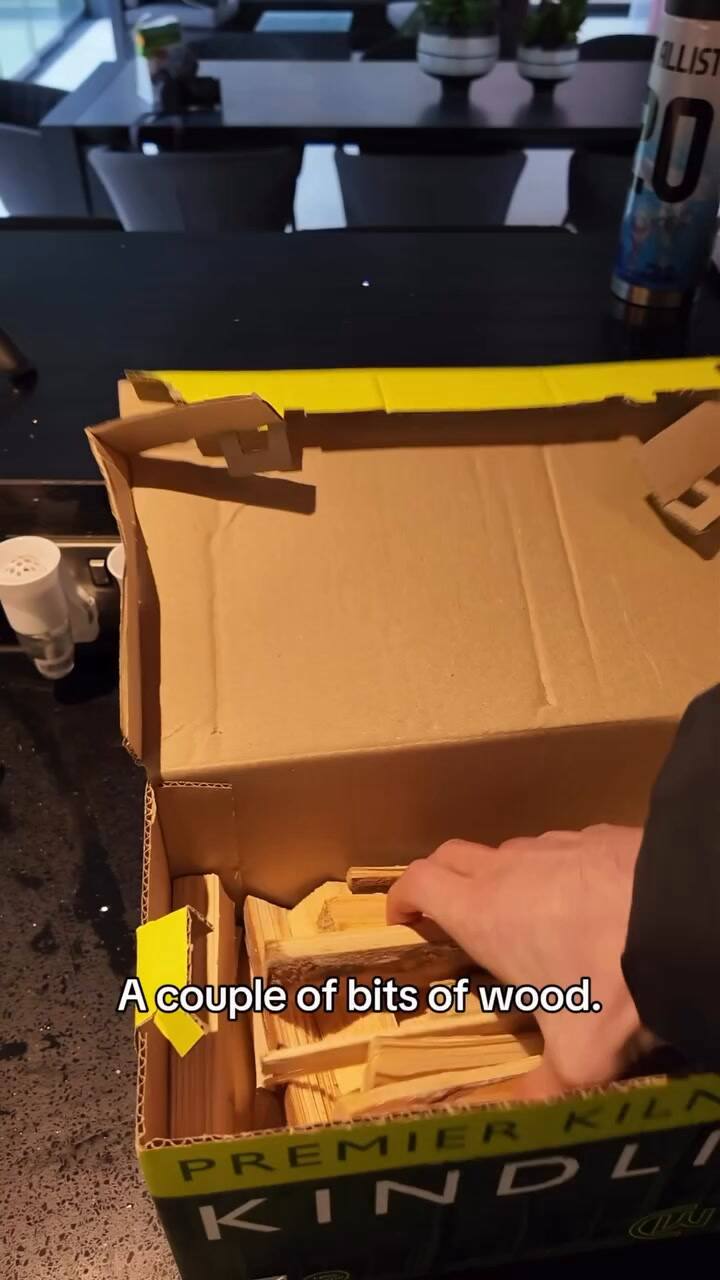 Alexis Mac Allister armó un asado y mostró cuál es el punto indicado para sacar la carne