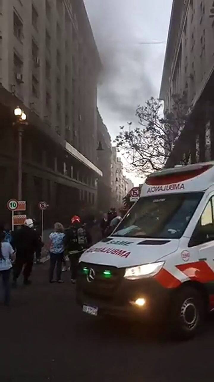 Incendio en Balcarce al 100