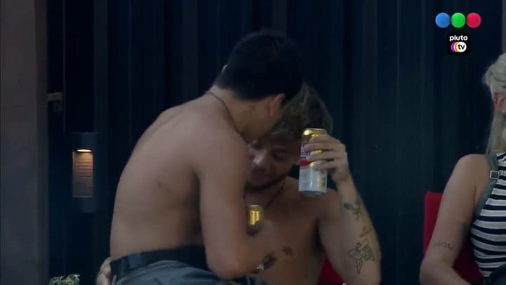 Nacho y Thiago hicieron una promesa para la noche de año nuevo en Gran Hermano y cumplieron: así fue