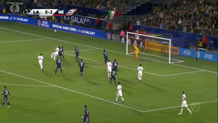 El acrobático gol de Zlatan Ibrahimovic a los 37 años - Fuente: MLS