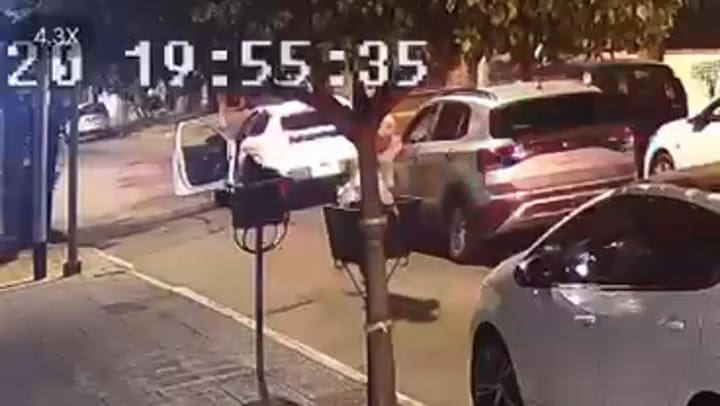 El tiroteo entre un policía y asaltantes en Ramos Mejía, La Matanza