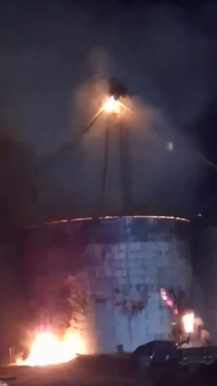 Incendio En Una Planta De Tandil