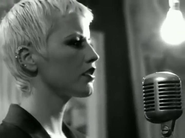 The Cranberries - Ode to my Family